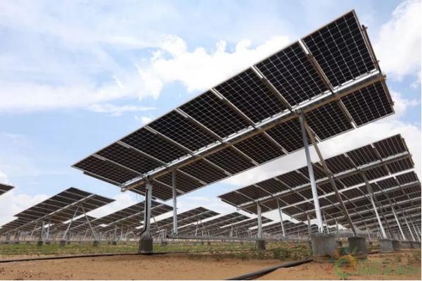 太阳能电池 03 正文    近日,隆基乐叶收到国家太阳能光伏产品质量